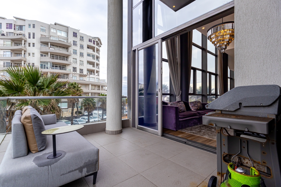 To Let 2 Bedroom Property for Rent in Mouille Point Western Cape